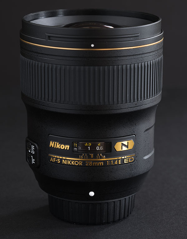 ニコン　AF-S NIKKOR 28mm f/1.4E ED Amazon.com : Nikon AF-S NIKKOR 28mm f/1.4E ED f/1.4-16 Fixed Zoom