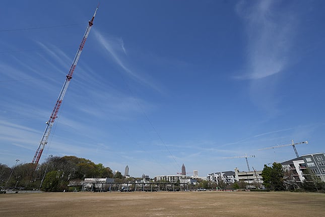 Sony FE PZ 16-35mm f/4 G SELP1635G Overview image 48