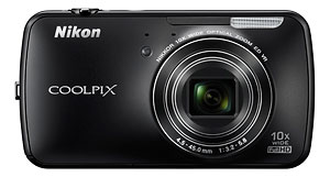 Serious smarts: Nikon's Coolpix S800c puts Android in your camera