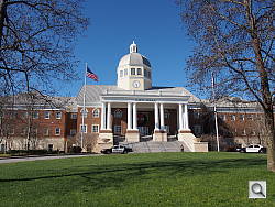 PEN E-PL5 Optics image 1