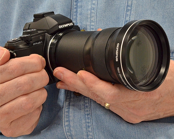 Olympus Stylus 1 テレコンバーター付き Olympus Stylus 1 review: First impressions of premium 'bridge