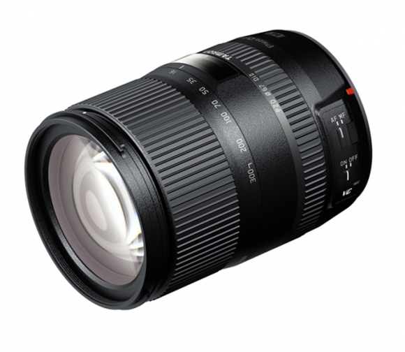 Transform your DSLR into a superzoom: Tamron announces 16-300mm