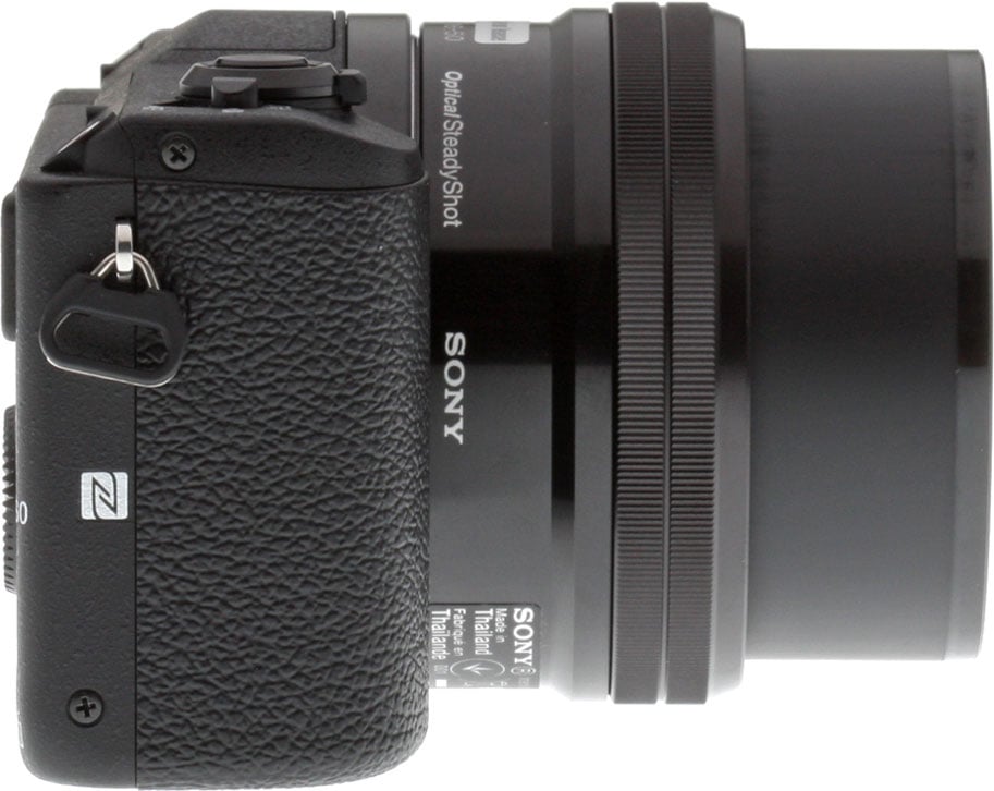 Sony A5100 Review -- right view