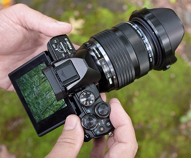 Olympus E-M10 II announced and field-tested. Could this be the