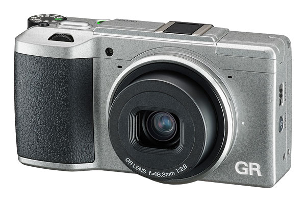 RICOH GR II 本体と付属品一式 Limited-edition Ricoh GR II Silver commemorates a major