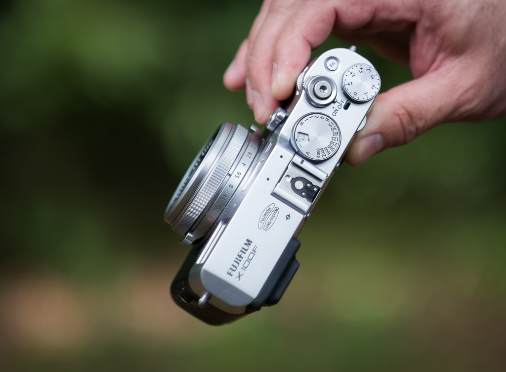 富士フイルム - 富士フイルム　X100F 富士フイルム FUJIFILM X100F [ブラック] 価格比較 - 価格.com