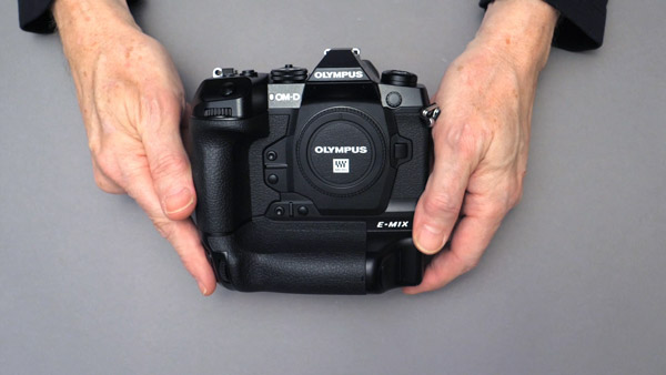 Olympus E-M1X arrives: Hands-on with the most high-end, high