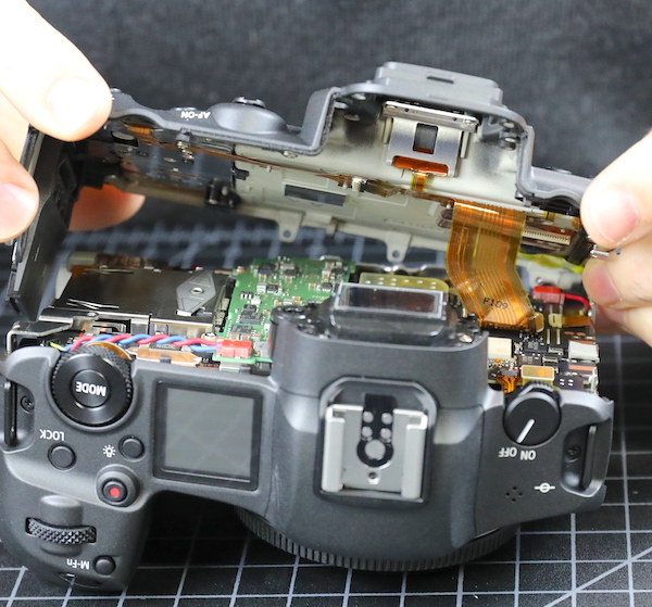 Lensrentals takes apart the Canon EOS R5: Robust sealing may pose a ...