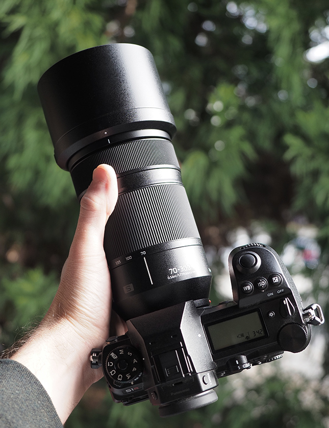 Hands-on with Panasonic's new Lumix S 70-300mm f/4.5-5.6 Macro