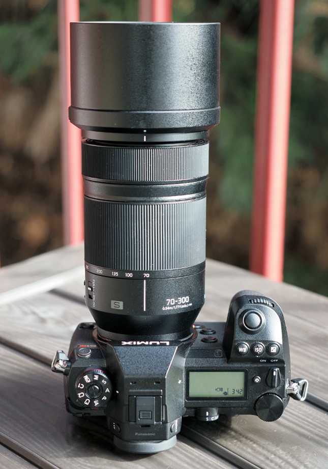Hands-on with Panasonic's new Lumix S 70-300mm f/4.5-5.6 Macro