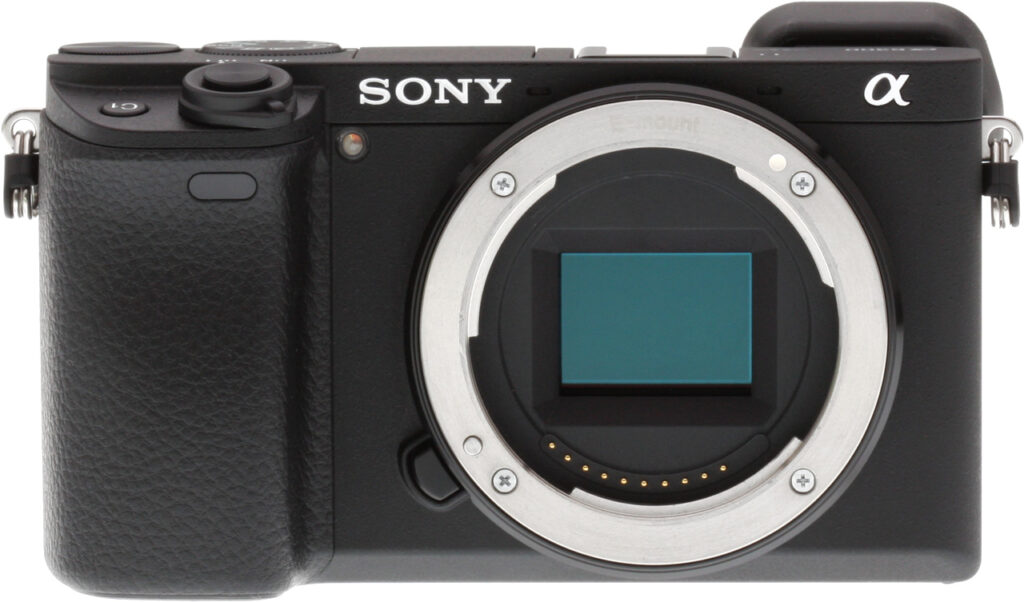 SONY - sony a6300 カメラ SONY a6300 購入レビュー】a6000より良くてa6400よりも安いから