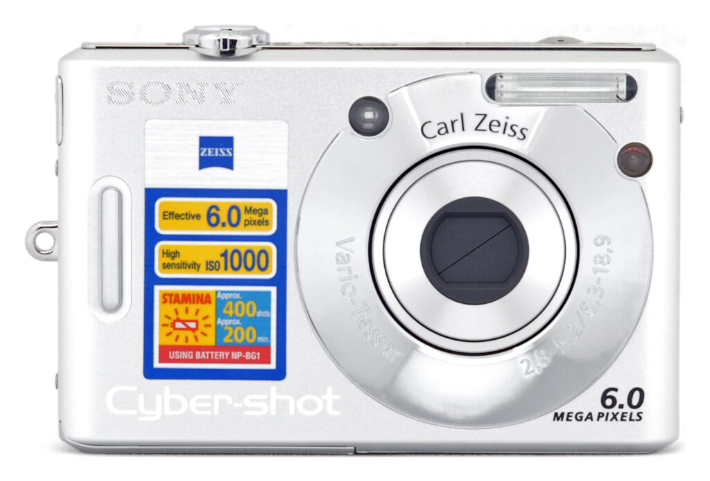 SONY ソニー　Cyber−Shot DSC-W30 メモリースティック付 DSC-W30 主な仕様 | デジタルスチルカメラ Cyber-shot