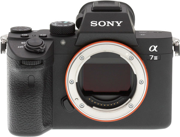 SONY a7iii 並品 新品)SONY (ソニー) α7III ズームレンズキット ILCE-7M3K（商品