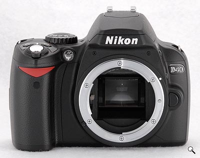 【動作品】Nikon D40 ブラック☆即決時特典あり Nikon デジタル一眼レフカメラ D40 ブラック ボディ D40B