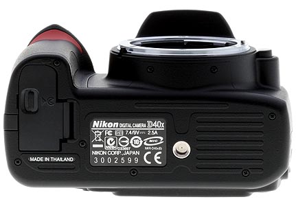 Nikon D40X Review - Design - Imaging Resource