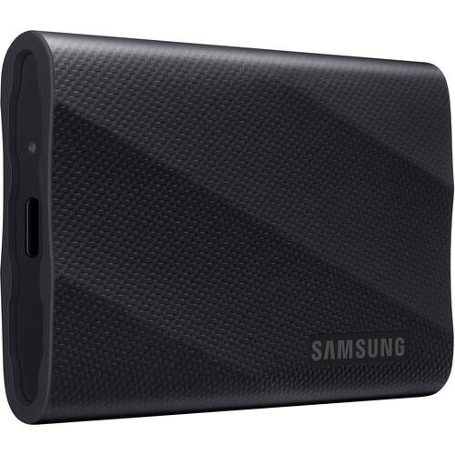 Image of the Samsung T9 external SSD drive with a white background