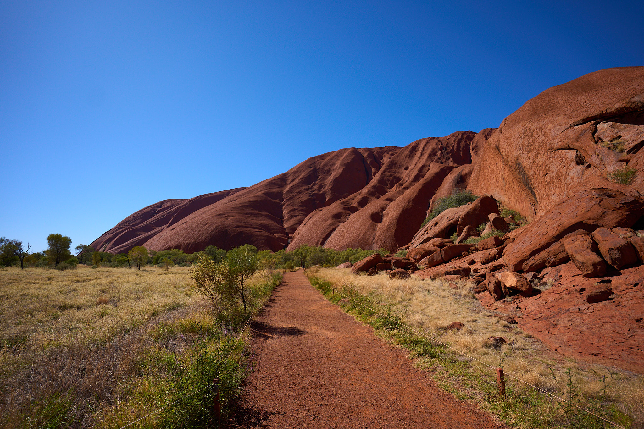 The hiking trail at Uluru in Australia.