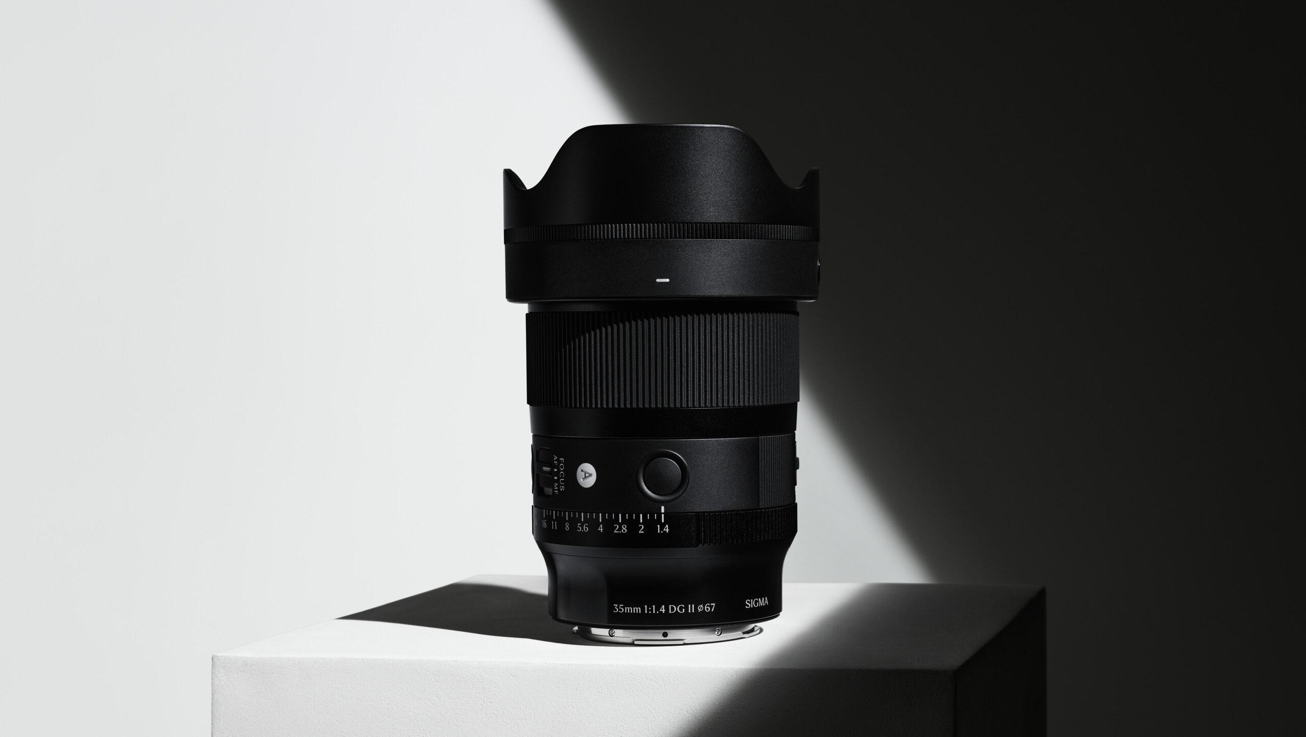 Sigma Launches 35mm F/1.4 DG II Art With Improved Optics and