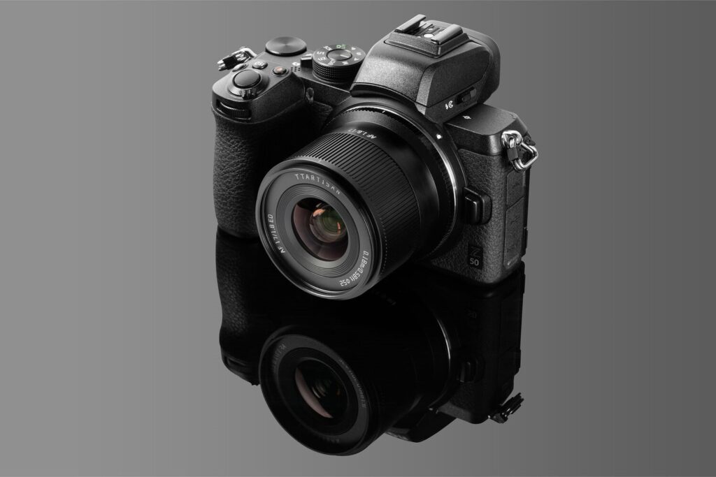 Panasonic 12-32mm lens review: The GM1's tiny kit lens is small on