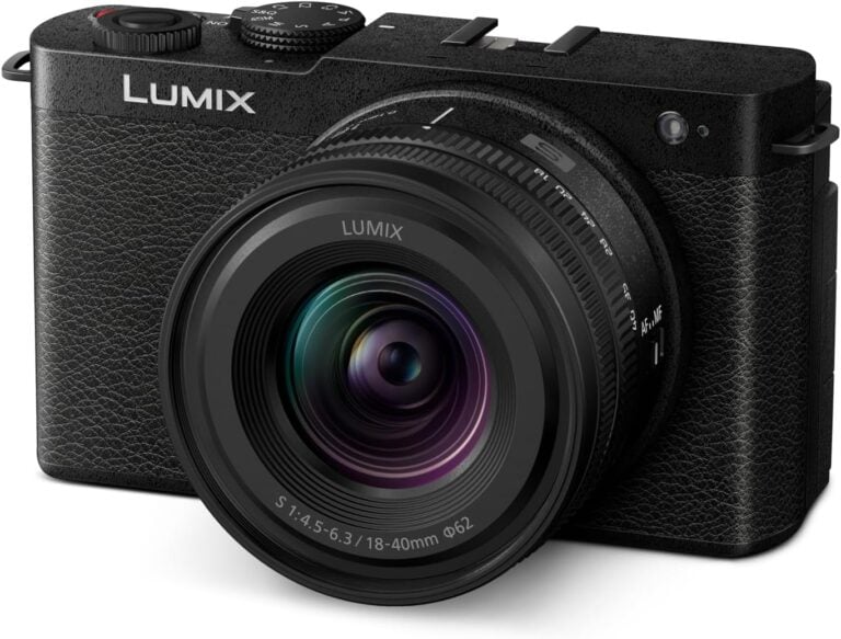 Panasonic LUMIX S9 Kit with 18-40mm Lens