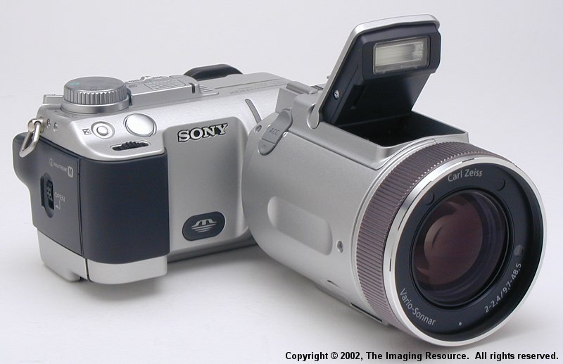 Sony announces the DSC-F717: A significant upgrade to the F707, AND a ...