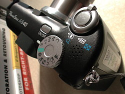 Canon PowerShot A640 Overview image 4
