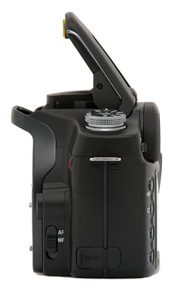 Sony Alpha DSLR-A100 Design image 4