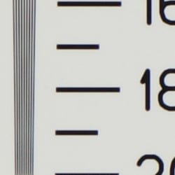 Strong detail to 1,900 lines horizontal