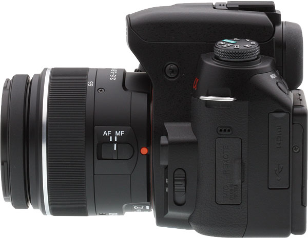 Sony Alpha DSLR-A560 Design image 2