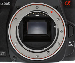 Sony Alpha DSLR-A560 Optics image 1