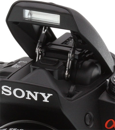 Sony Alpha DSLR-A580 Flash image 1