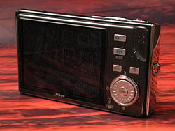 Coolpix S7c Overview image 2