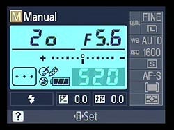 D40X Operation image 2