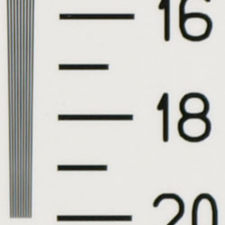 Strong detail to 1,700 lines horizontal