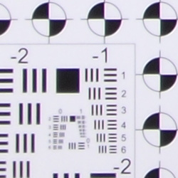 Tele: lower left C.A.: Low Softness: Sharp