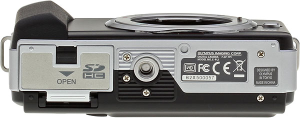 PEN E-PL1 Design image 6