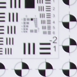 Tele: upper left C.A.: Low Softness: Moderate blurring