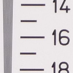 Strong detail to 1,600 lines horizontal