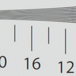 Strong detail to 1,400 lines vertical Fine JPEG