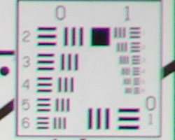 Tele: quite soft in the upper right corner