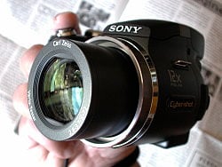 Sony Cyber-shot DSC-H5 Overview image 1