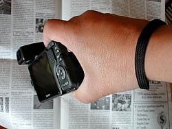 Sony Cyber-shot DSC-H5 Overview image 3