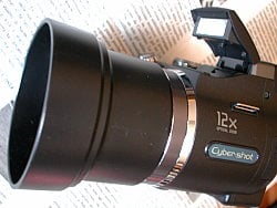 Sony Cyber-shot DSC-H5 Overview image 6