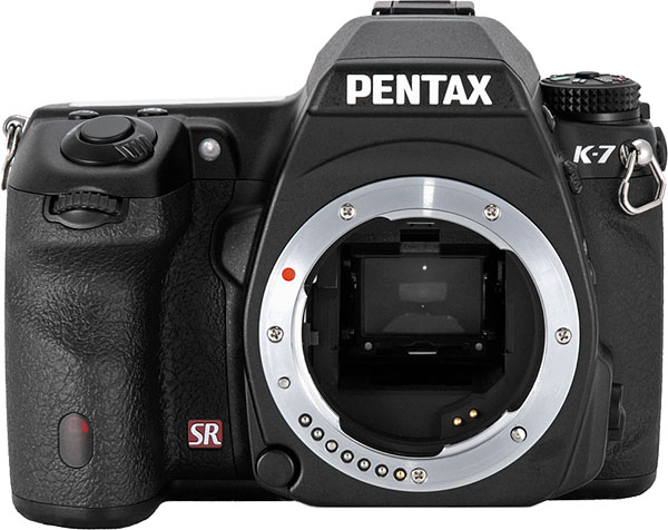 Pentax K-7 Design image 1