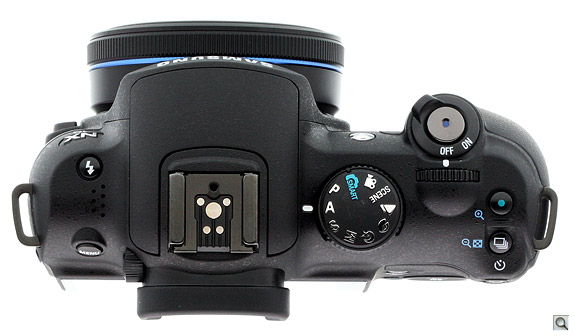 Samsung NX10 Overview image 3