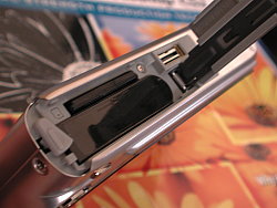 Casio EXILIM ZOOM EX-Z1000 Design image 5