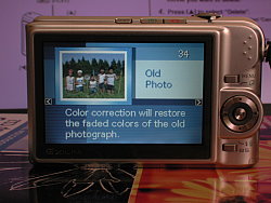 Casio EXILIM ZOOM EX-Z1000 Overview image 2