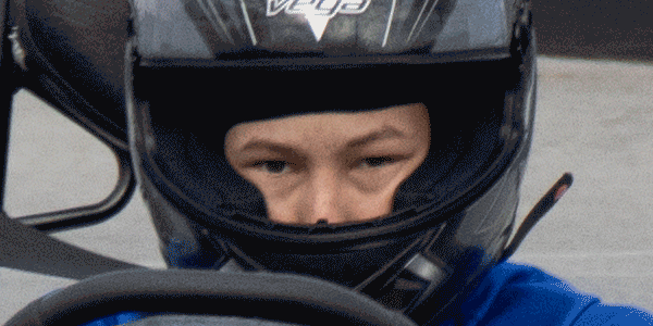 A 71-frame animation created from 100% crop of raw burst at racer's helmet, replayed at 50%