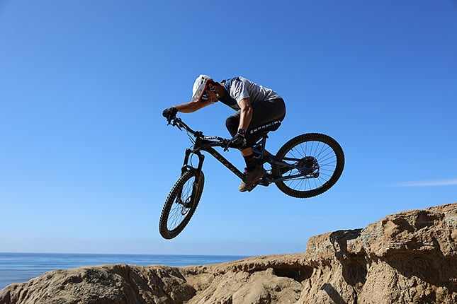 R6 II + RF24-70mm F2.8 L IS USM: 28mm, F3.2, 1/4000, ISO 200 - by William