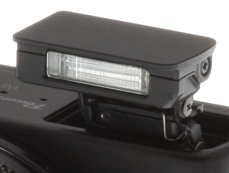 Canon PowerShot G7 X Flash image 1